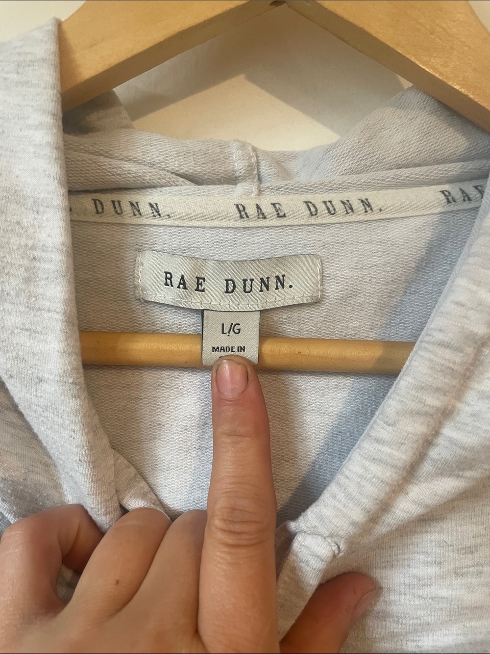 Rae Dunn Heather Gray 'Take It Easy' Hooded Sweatshirt Sz L B136 - Picture 2 of 4
